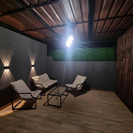 Villa Sunshine ,Whole Apartment,Апартмент Целиком 딜리잔 외부 사진
